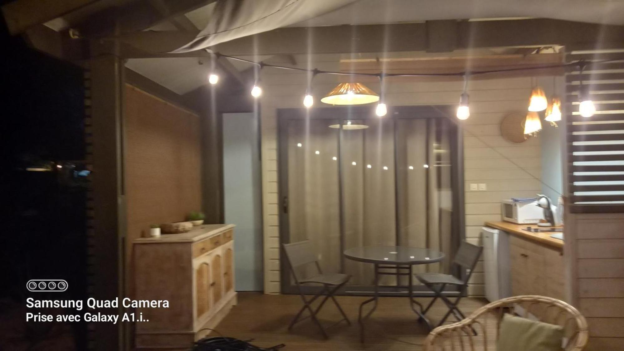 Le Latanier Bleu Apartment ลาซาลีน เลอแบ็ง ภายนอก รูปภาพ